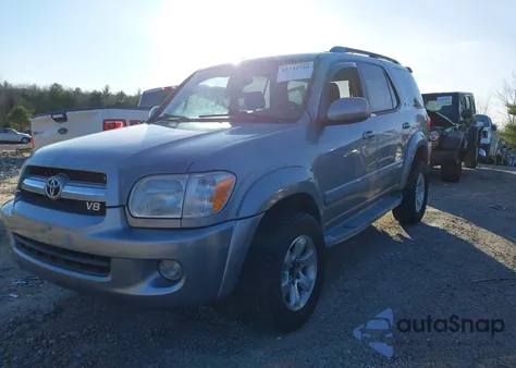 2005 Toyota Sequoia Limited V8 z USA, uszkodzony, nr VIN 5TDBT48A05S238892